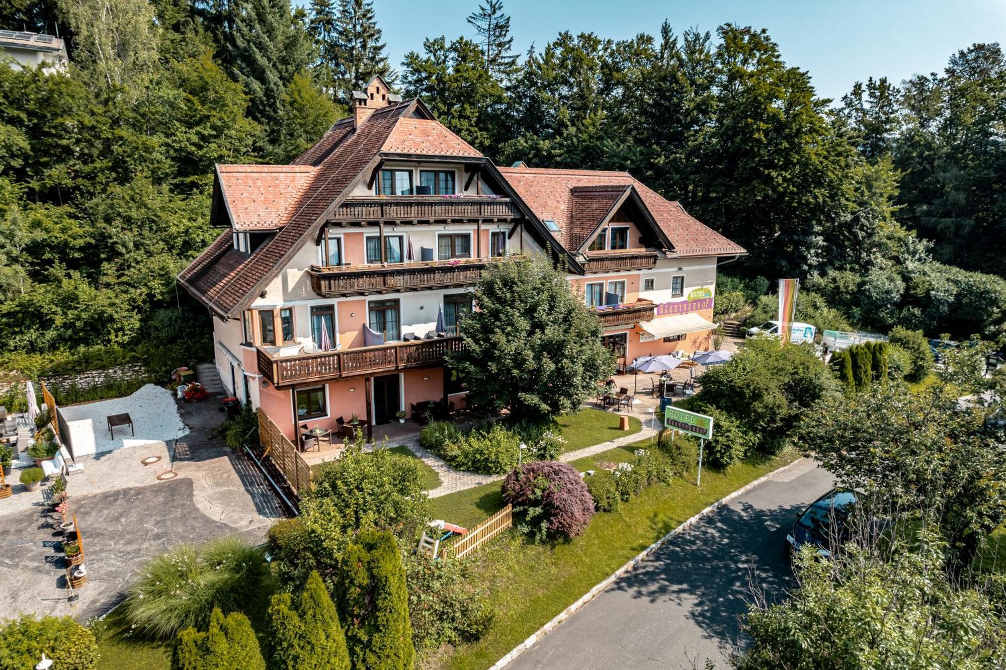 Hotel Karntnerhof Velden By S4Y Velden am Woerthersee Exterior photo
